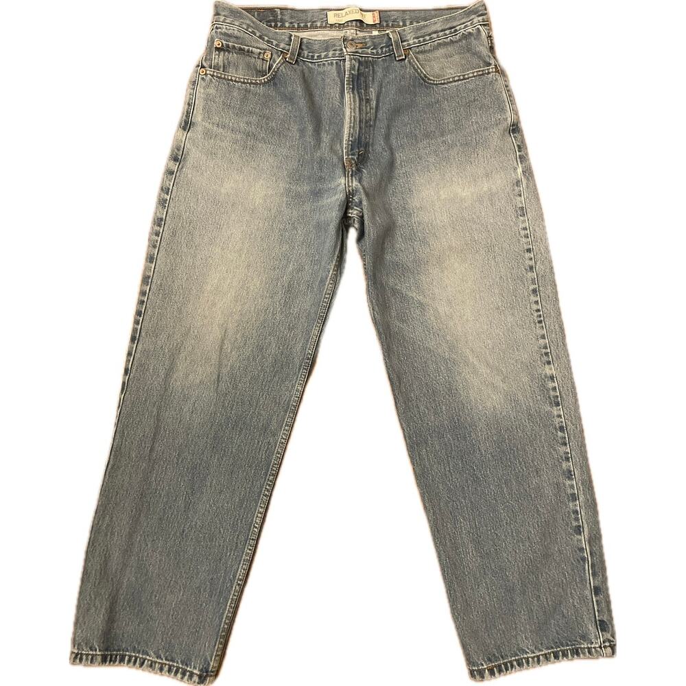 Vintage 2006 Levi’s 550 Jeans Men’s 36x29 Mid Wash